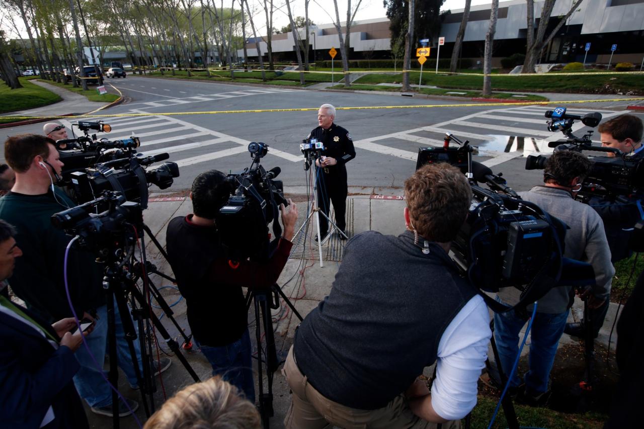 Redwood city police investigating shooting death of man found behind supermarket