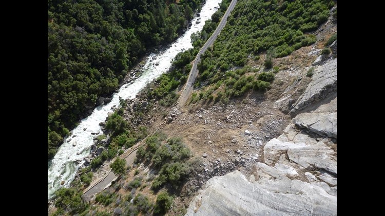 Rockslide yosemite mymotherlode Major rockslide closes key road into yosemite national park indefinitely