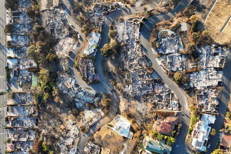 Palisades eaton fires held in check as crews prep for challenges with winds 2