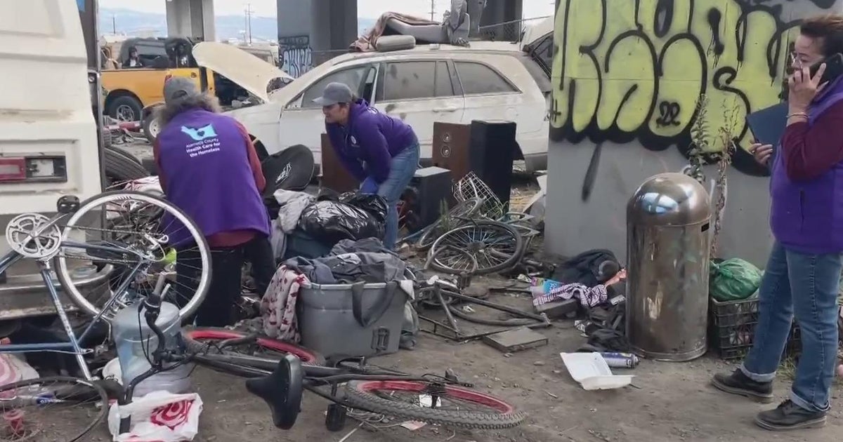 Oakland homeless shelters wood street