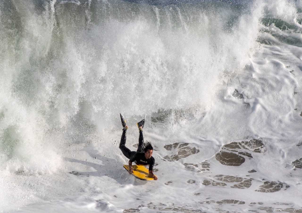 Big waves slam southern california beaches more massive surf on the way