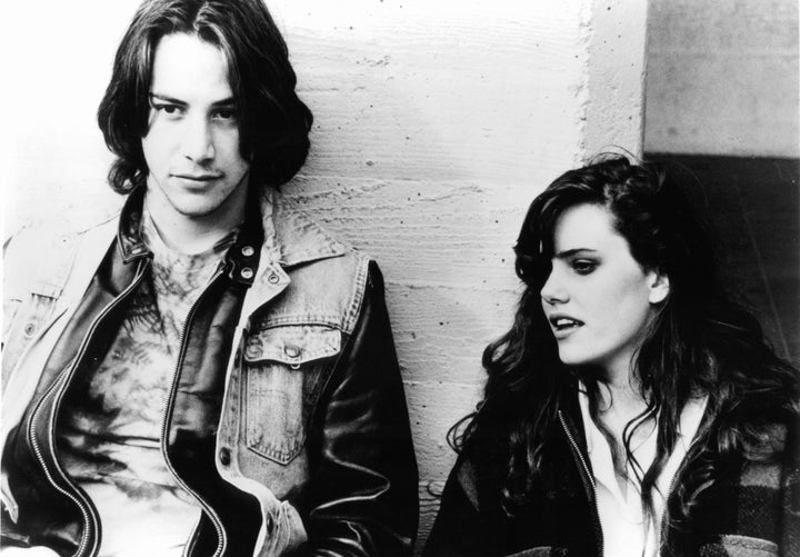 Keanu steamy reeves hallie shyer Keanu reeves declined a steamy shower with ione skye but in the kindest way possible she writes