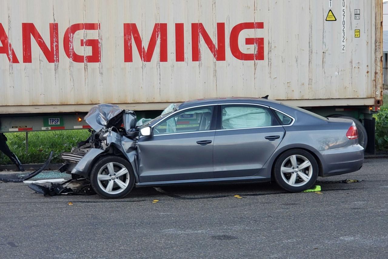 Fremont crash cruiser major police hurt two squad hospitalized car after Driver killed in solo vehicle crash monday in fremont