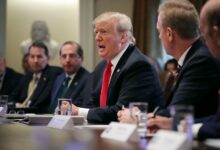 Supreme court blocks order requiring trump administration to reinstate thousands of federal workers