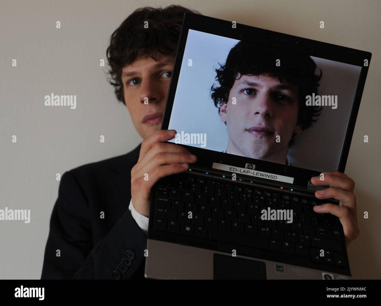 Social network star jesse eisenberg has run out of empathy for mark zuckerberg