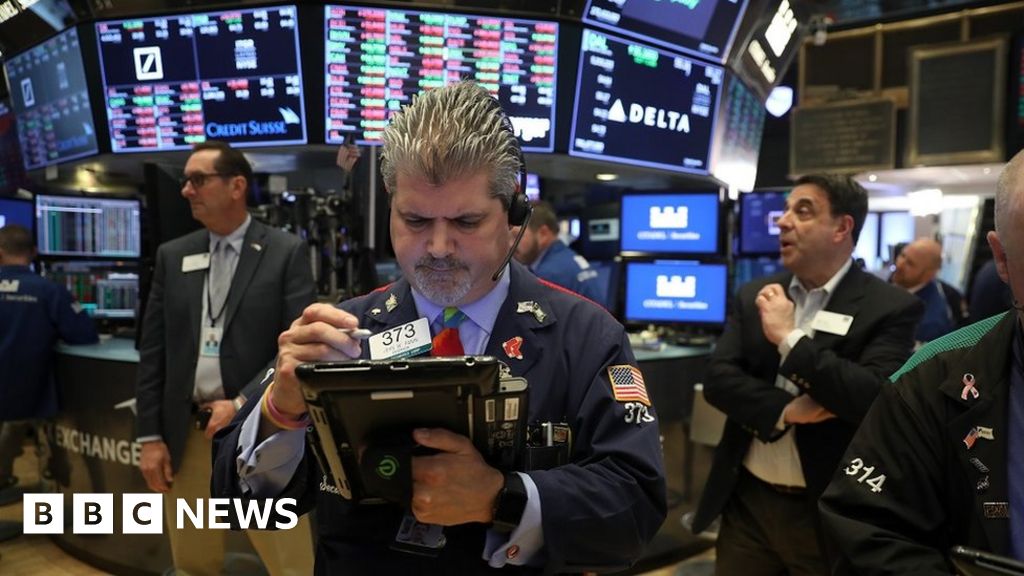 Wall street falls following trumps tariffs but not as badly as feared in the morning