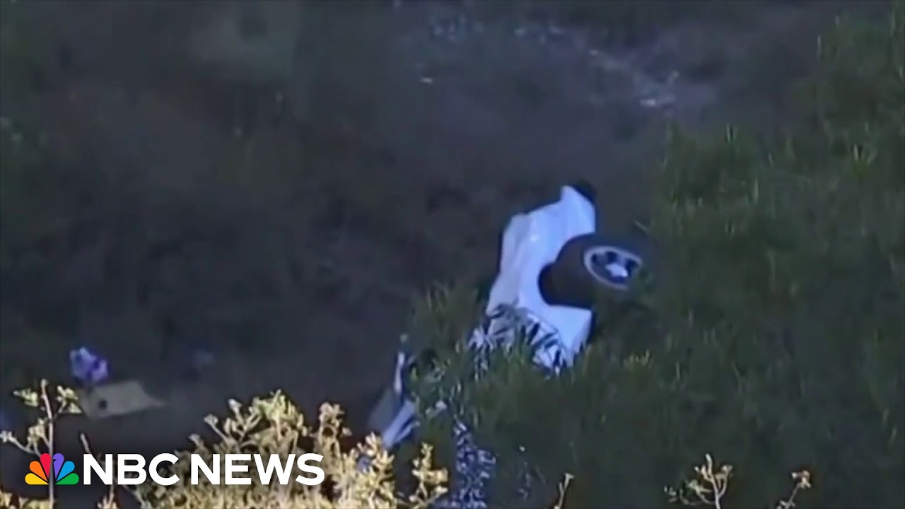 Woman Says She Was Kicked Off Flight For Misgendering Flight Attendant ... How a california woman slipped through security and made it on a plane to hawaii according to documents