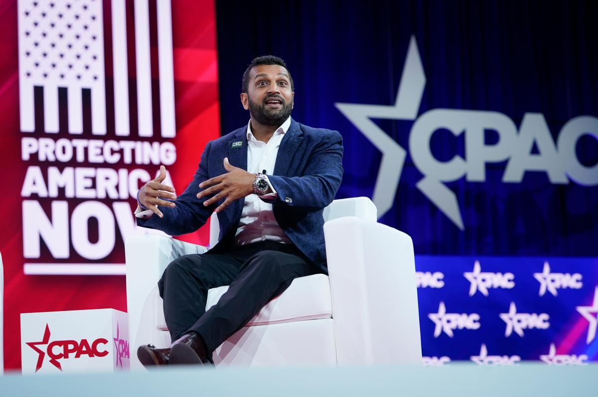 Senate narrowly approves trump loyalist kash patel to lead the fbi